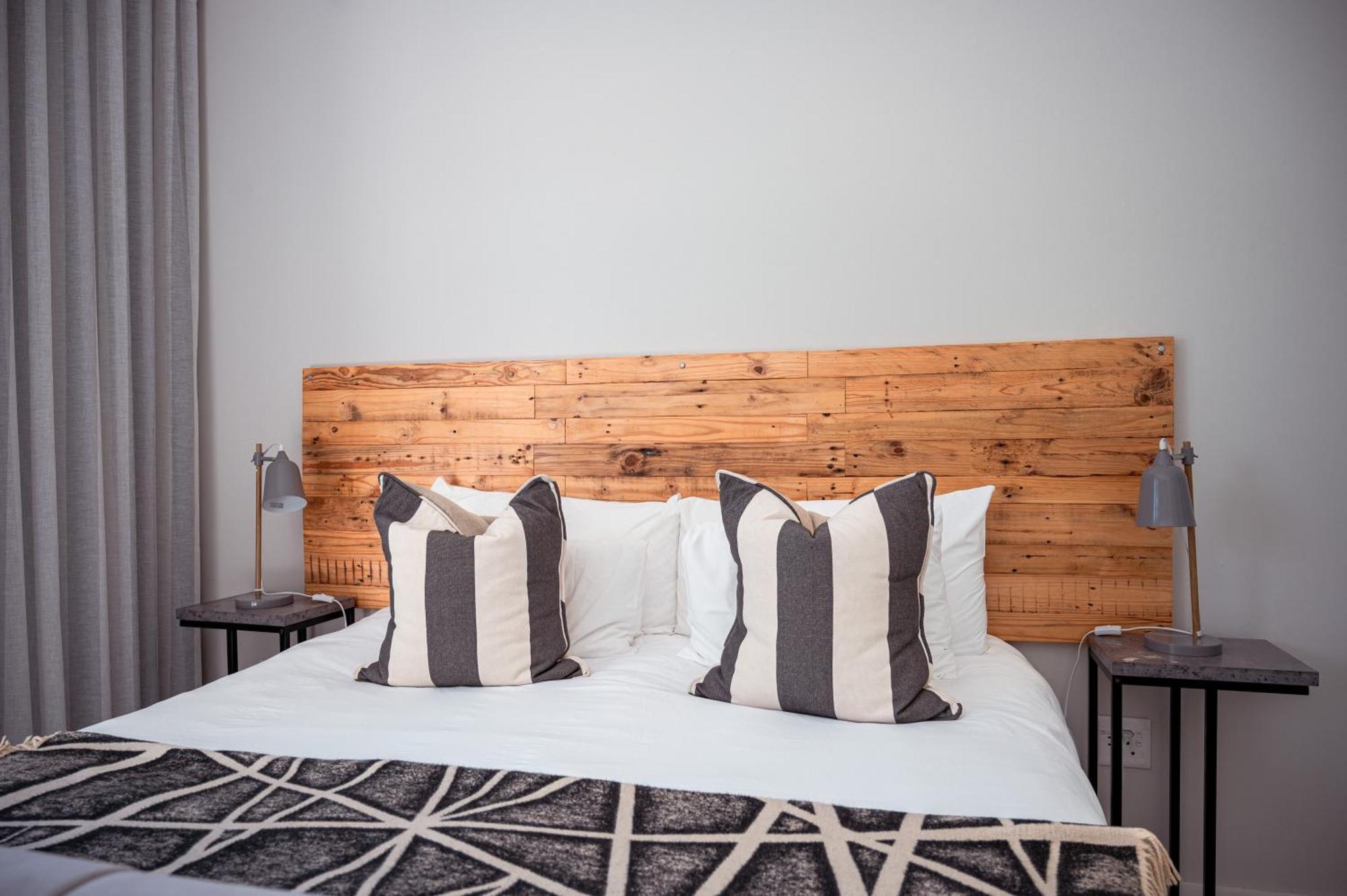 A Riverbed Guesthouse Swellendam Bagian luar foto